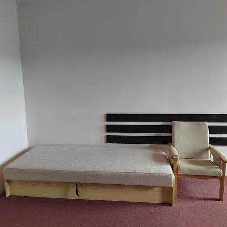 Guest house Penzion U Kovare - Vedlejsi Budova Novy Hradek