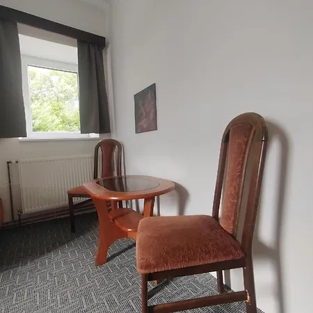 Penzion U Kovare - Vedlejsi Budova *