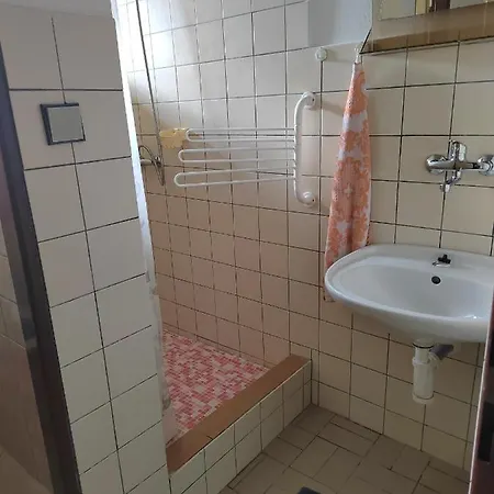 U Kovare - Vedlejsi Budova Affittacamere Novy Hradek