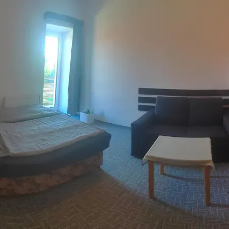 Penzion U Kovare - Vedlejsi Budova Guest house *
