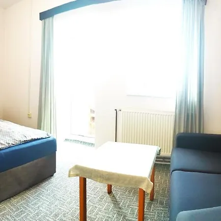 Penzion U Kovare - Vedlejsi Budova Penzion Novy Hradek